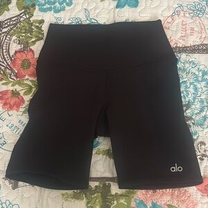 Alo Yoga shorts
